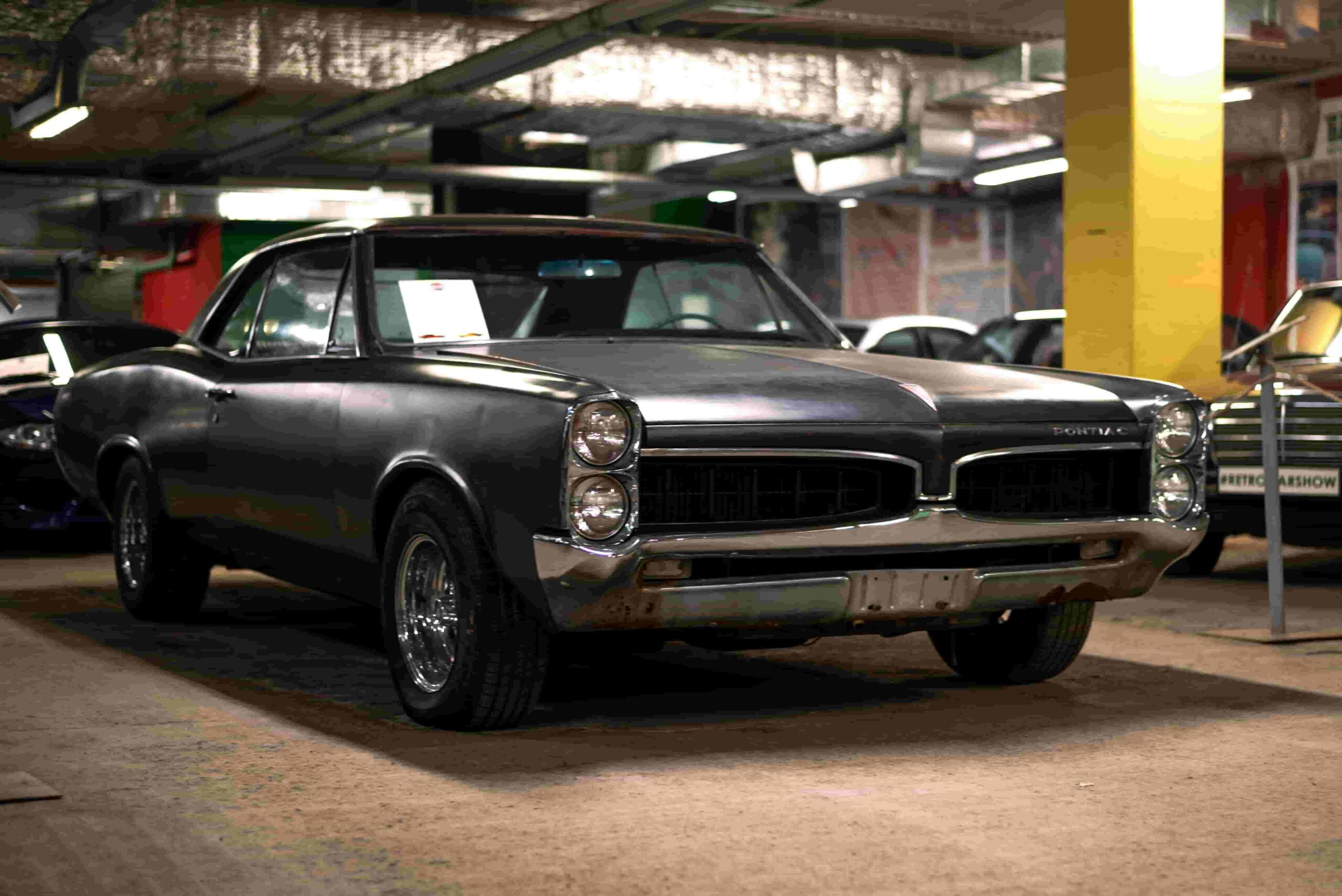 Reviving Timeless Elegance The Complete Guide to Classic Car Restoration